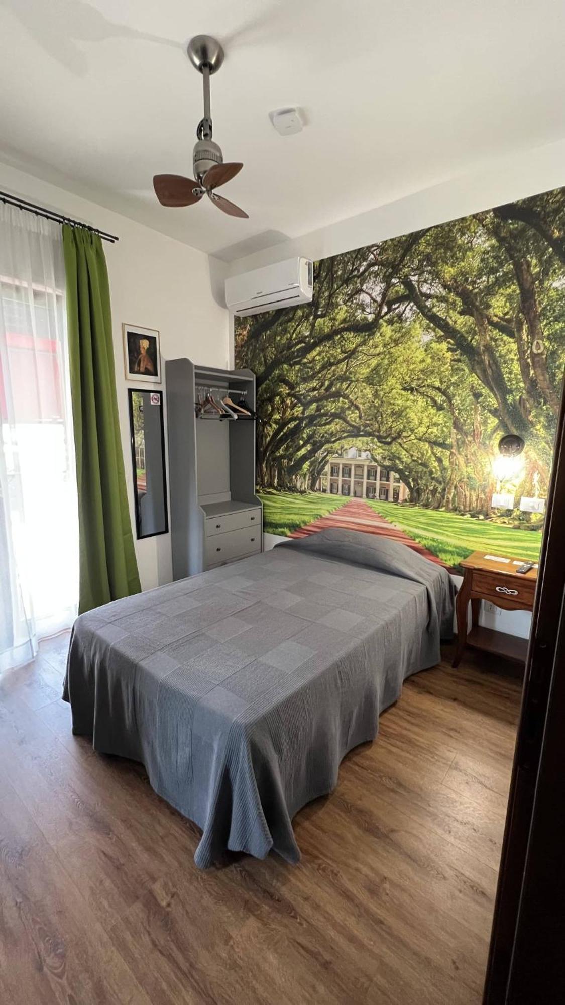 Guest House Le Vagabonde Fiumicino Bagian luar foto